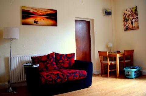 bedsit1